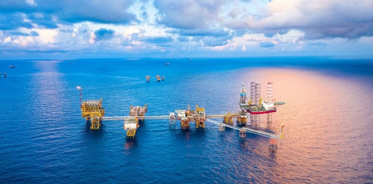 Giàn khoan dầu Bạch Hổ